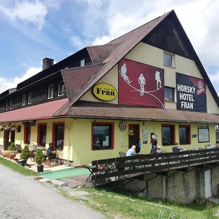 Hotel Fran Makov Buitenkant foto