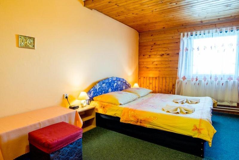 Hotel Fran Makov Buitenkant foto